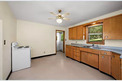 4880 Grandview Avenue, Minnetrista, MN 55364 - Photo 9