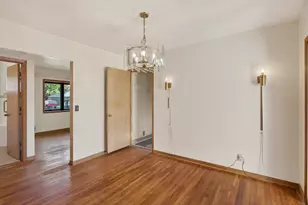 1502 Sherren Ave E, Maplewood, MN 55109 - Photo 9