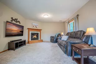 19643 71st St NE, New London, MN 56273 - Photo 29