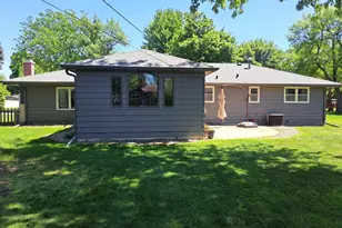 314 Meredith Rd, Albert Lea, MN 56007 - Photo 27
