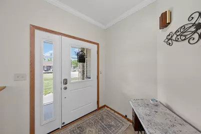 801 Grandview Court SE, Stewartville, MN 55976 - Photo 5