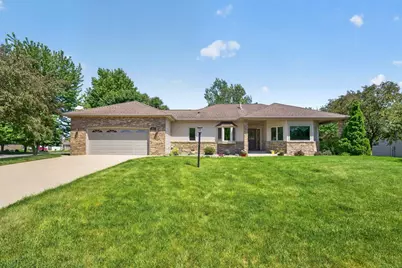 801 Grandview Court SE, Stewartville, MN 55976 - Photo 1