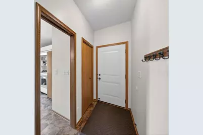 801 Grandview Court SE, Stewartville, MN 55976 - Photo 31
