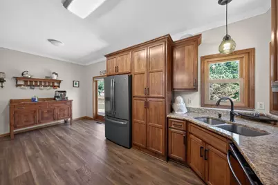 801 Grandview Court SE, Stewartville, MN 55976 - Photo 15