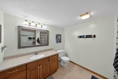 801 Grandview Court SE, Stewartville, MN 55976 - Photo 43