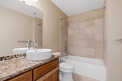929 Portland Avenue #2005, Minneapolis, MN 55404 - Photo 17