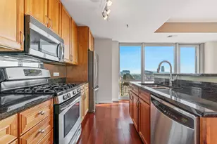 929 Portland Ave, Minneapolis, MN 55404 - Photo 5