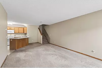 8639 Quarry Ridge Lane #I, Woodbury, MN 55125 - Photo 3