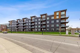 200 4th Ave N, Fargo, ND 58102 - Photo 39