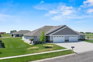 905 Andrew St, Marshall, MN 56258 - Photo 1