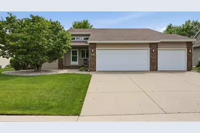 2608 25th Avenue S, Fargo,  58103 - Photo 1