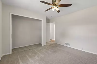 310 18th Avenue SE, Cambridge, MN 55008 - Photo 13