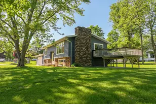 102 Ross Garden NW, Alexandria, MN 56308 - Photo 3