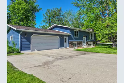 102 Ross Garden NW, Alexandria, MN 56308 - Photo 35
