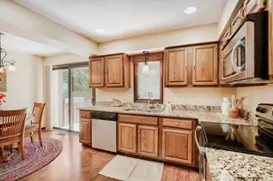 311 E 135th St, Burnsville, MN 55337 - Photo 3