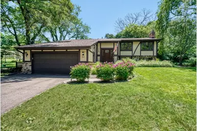 311 E 135th Street, Burnsville, MN 55337 - Photo 1