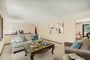 311 E 135th St, Burnsville, MN 55337 - Photo 7
