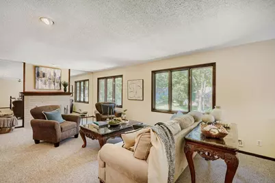 311 E 135th Street, Burnsville, MN 55337 - Photo 9
