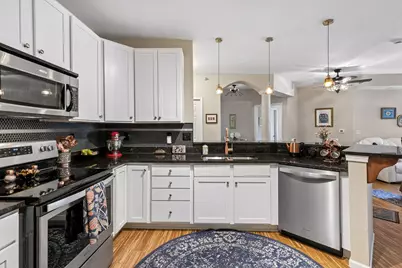 12501 Nicollet Avenue #409, Burnsville, MN 55337 - Photo 9