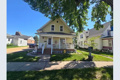 215 W 4th Street, Fairmont, MN 56031 - Photo 1