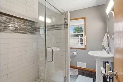 2311 53rd Avenue N, Minneapolis, MN 55430 - Photo 3