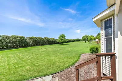 1634 Isabella Parkway, Chaska, MN 55318 - Photo 83