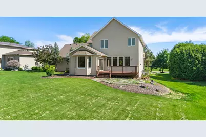 1634 Isabella Parkway, Chaska, MN 55318 - Photo 91