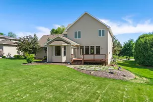 1634 Isabella Pkwy, Chaska, MN 55318 - Photo 91