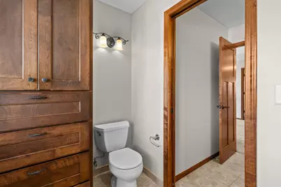 1634 Isabella Parkway, Chaska, MN 55318 - Photo 65