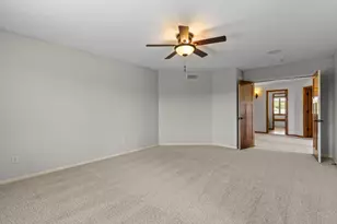 1634 Isabella Pkwy, Chaska, MN 55318 - Photo 51