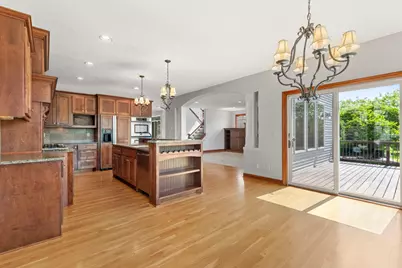 1634 Isabella Parkway, Chaska, MN 55318 - Photo 27