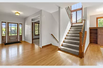 1634 Isabella Parkway, Chaska, MN 55318 - Photo 17
