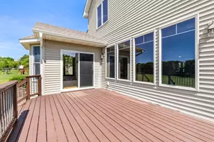 1634 Isabella Pkwy, Chaska, MN 55318 - Photo 81