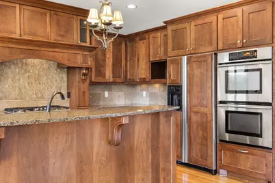 1634 Isabella Parkway, Chaska, MN 55318 - Photo 37