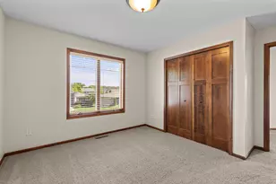1634 Isabella Pkwy, Chaska, MN 55318 - Photo 69
