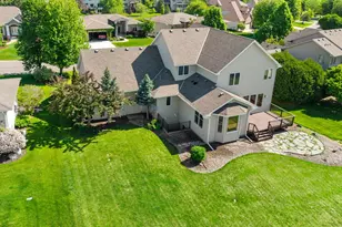 1634 Isabella Pkwy, Chaska, MN 55318 - Photo 87