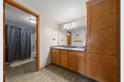 1524 Creek Lane, Northfield, MN 55057 - Photo 31