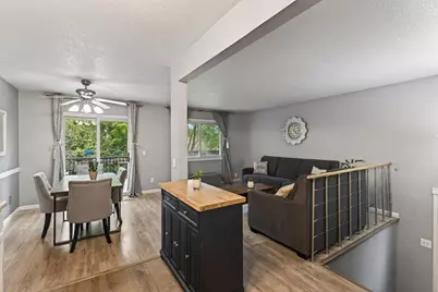 841 Evergreen Circle, Burnsville, MN 55337 - Photo 9