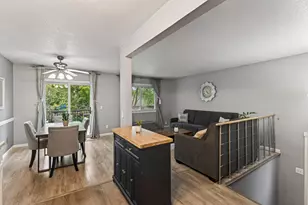 841 Evergreen Cir, Burnsville, MN 55337 - Photo 9