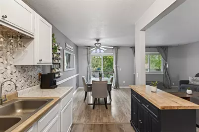841 Evergreen Circle, Burnsville, MN 55337 - Photo 11