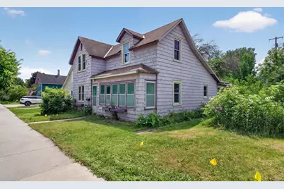 515 N Cedar Street, Chaska, MN 55318 - Photo 23
