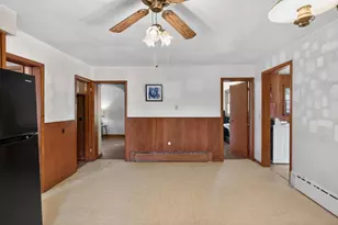 515 N Cedar St, Chaska, MN 55318 - Photo 9