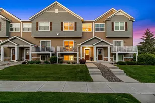 9590 Jefferson Dr, Chanhassen, MN 55317 - Photo 1