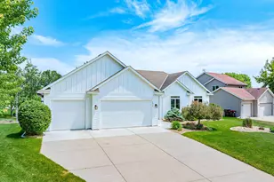 1874 Tierney Dr, Hastings, MN 55033 - Photo 3