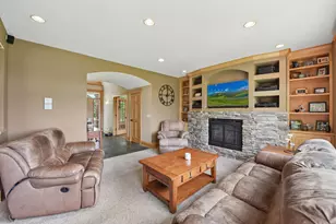 12621 246th St, Chisago City, MN 55013 - Photo 13