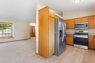 6247 Albert Ln, North Branch, MN 55056 - Photo 11