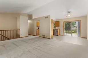 6247 Albert Ln, North Branch, MN 55056 - Photo 7