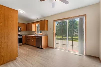 6247 Albert Lane, North Branch, MN 55056 - Photo 9