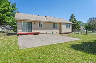 6247 Albert Ln, North Branch, MN 55056 - Photo 3