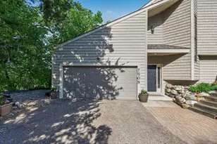 7508 W 77th St, Chaska, MN 55318 - Photo 5